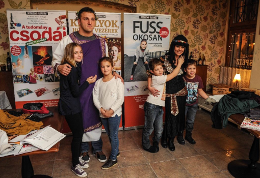 <h1>Történelmi személyiségek bőrébe bújtak a sztárok</h1>-